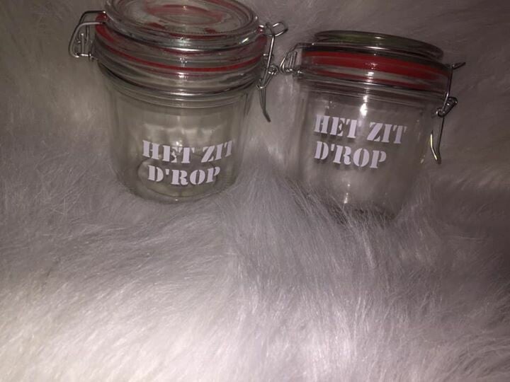 het zit d'rop potjes