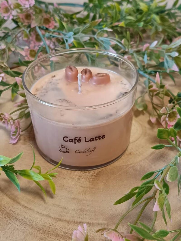 CAFÉ LATTE