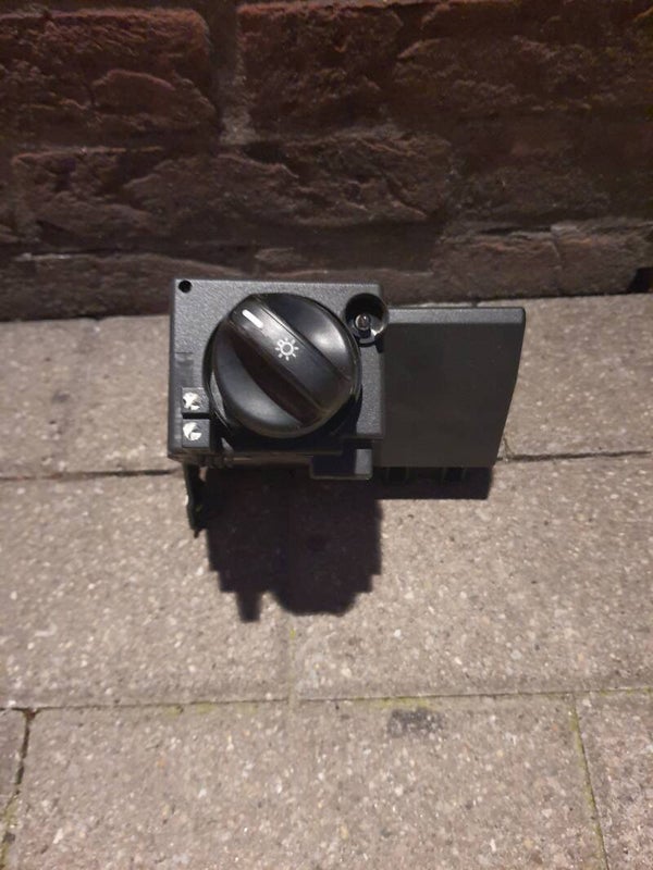 Schakelaar hoofdlicht bediening Mercedes-Benz E270 W210 model DE