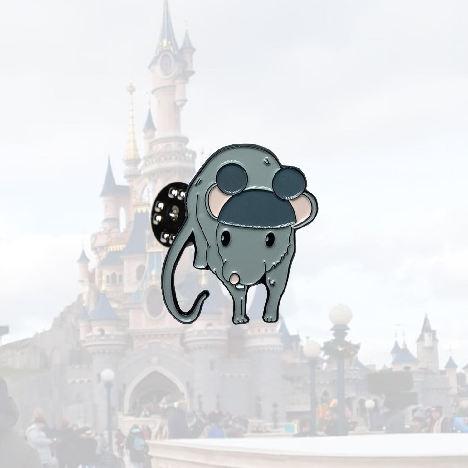 Muis in Parijs Pin
