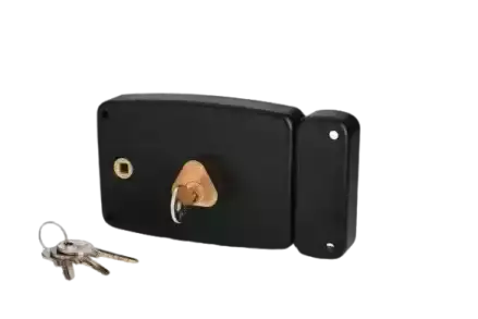 Serrure en applique horizontale à fouillot