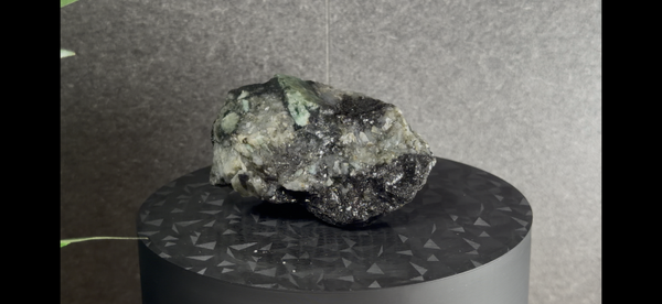 Smaragd in Matrix – 77 gram