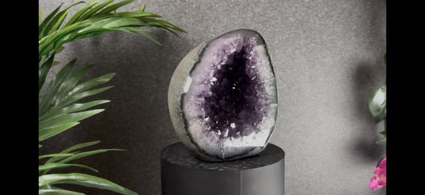 Amethist Geode – 2,426 kg – 15 cm