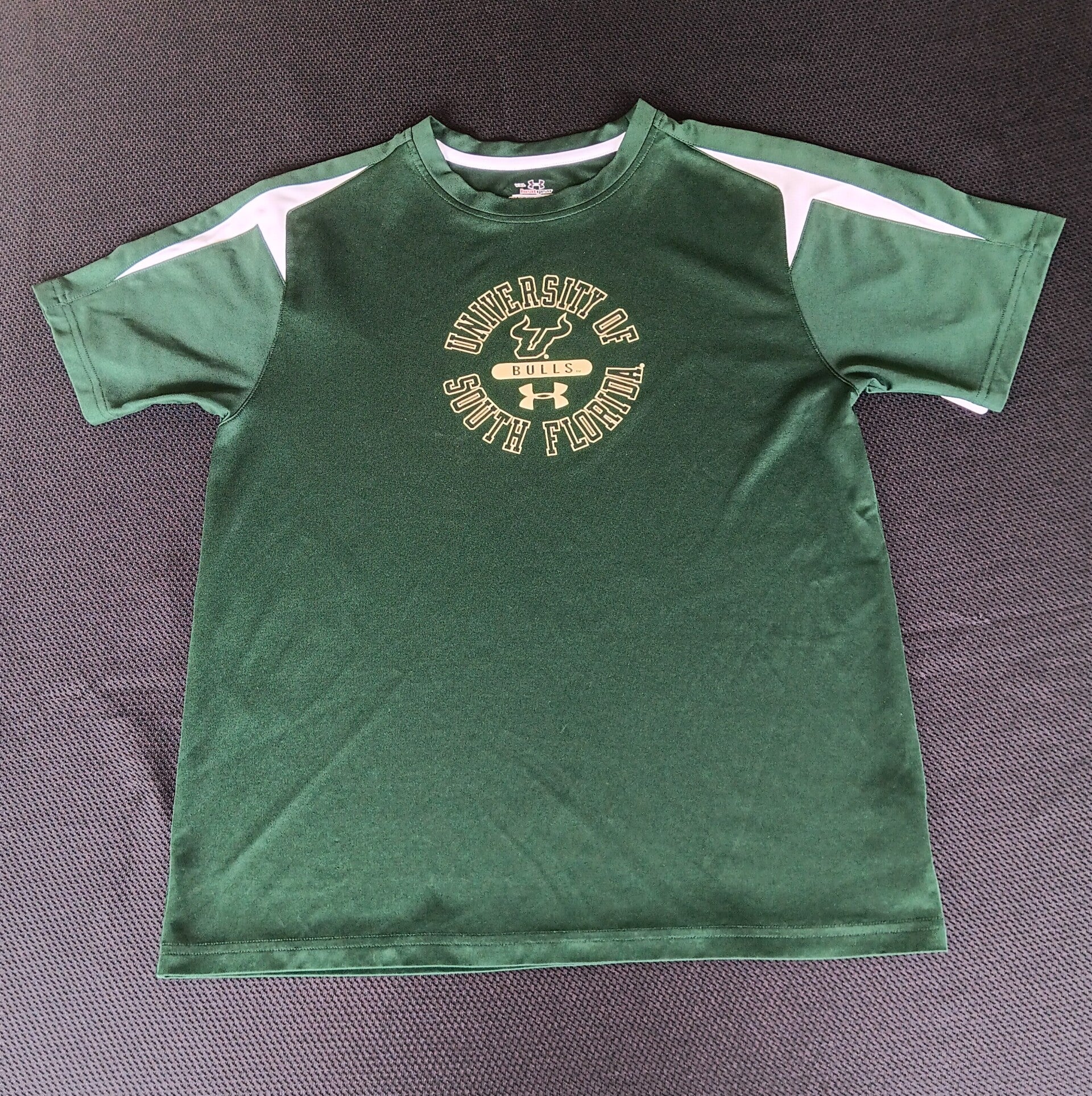 Bulls Youth Under Armour Shirt