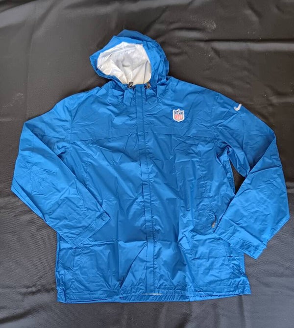 New NIKE NFL Raincoat