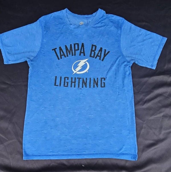 Tampa Bay Lightning NHL T-shirt Small
