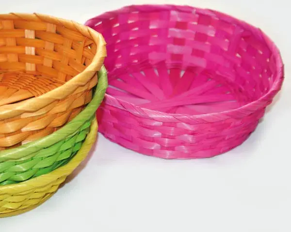 Osterkörbe aus Bast