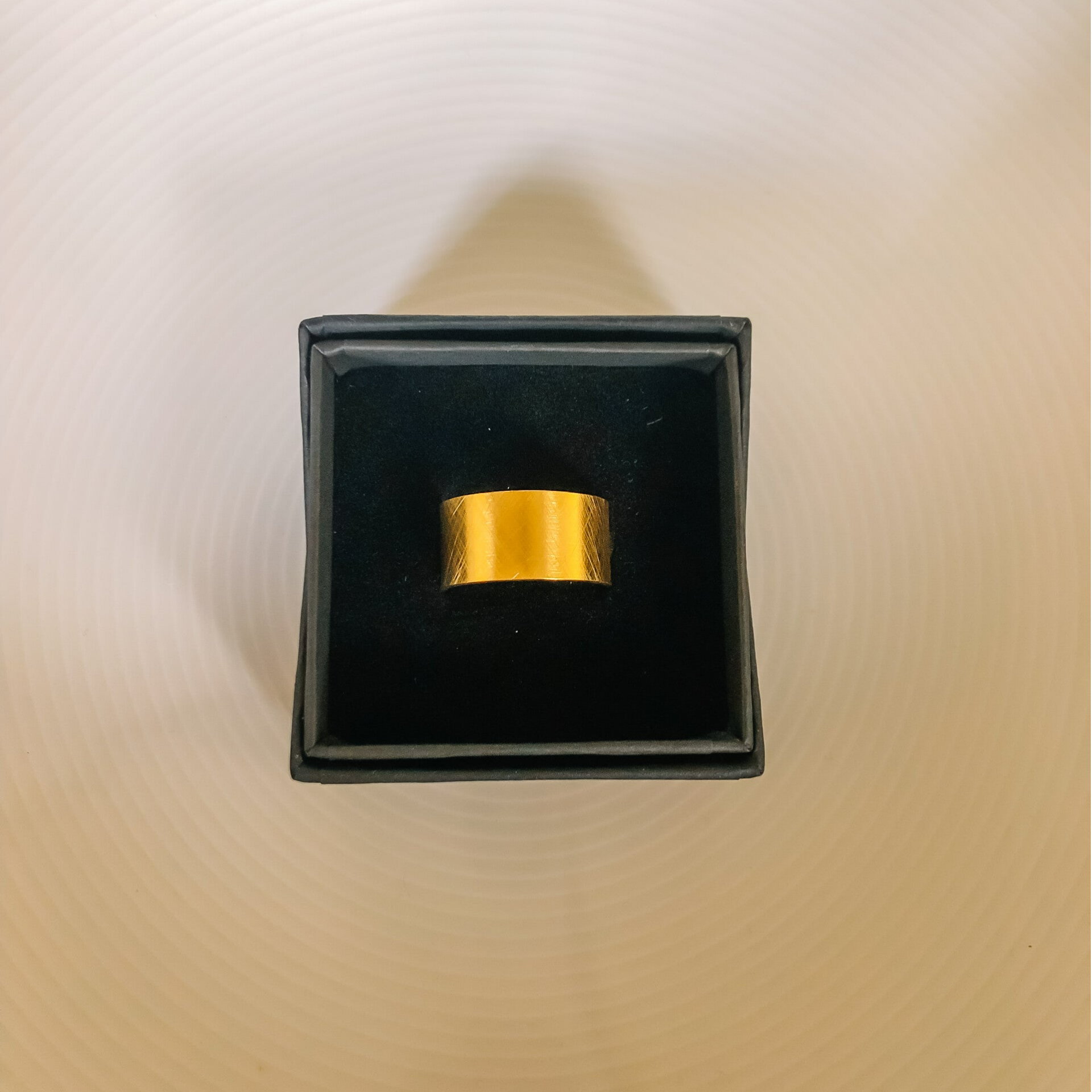 Mur Gold ring