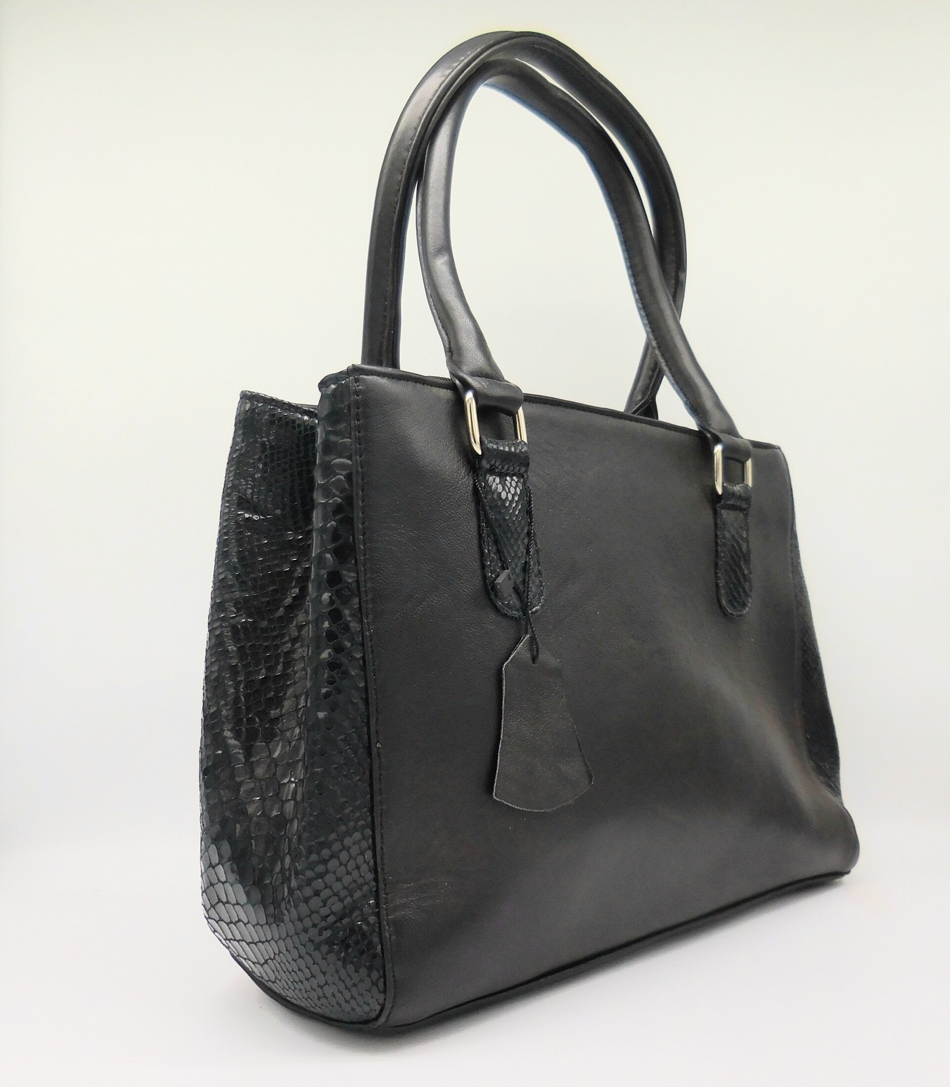 Tas echt leder zwart met croco details