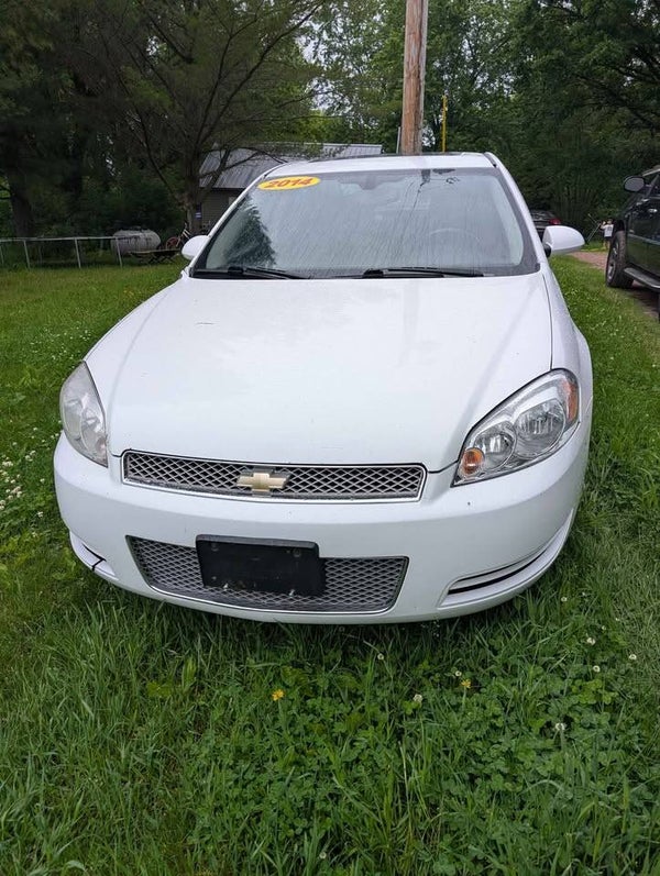 2014 Chevy Impala LT FWD Sedan