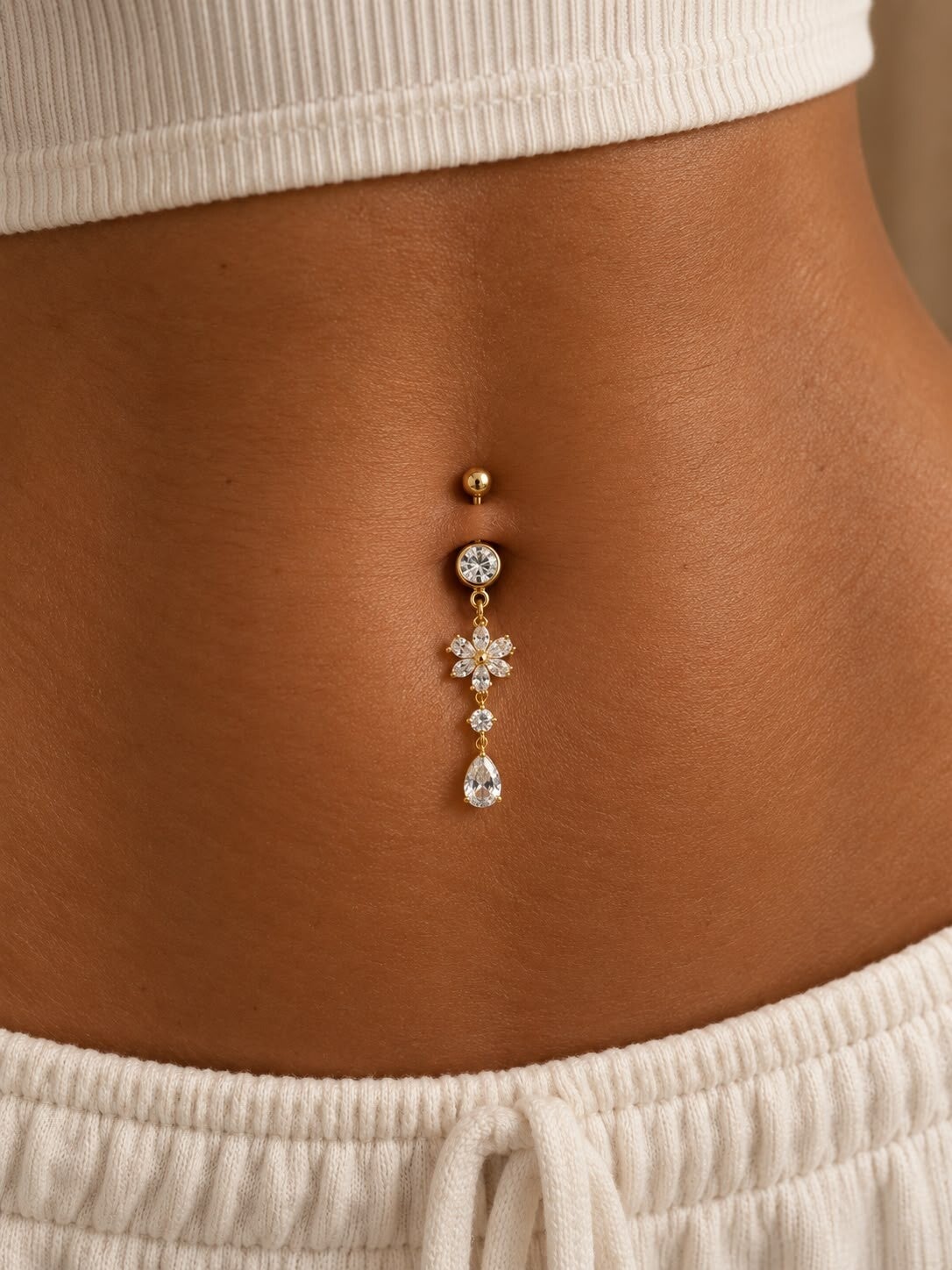 Piercing Nombril Doré Fleur Scintillante