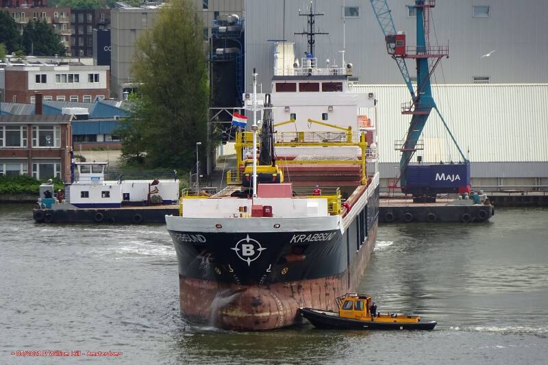 ballast water is still pumping out