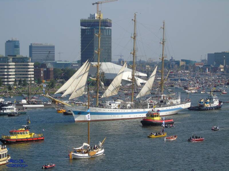 &#039;Mir&#039;   (Russia)