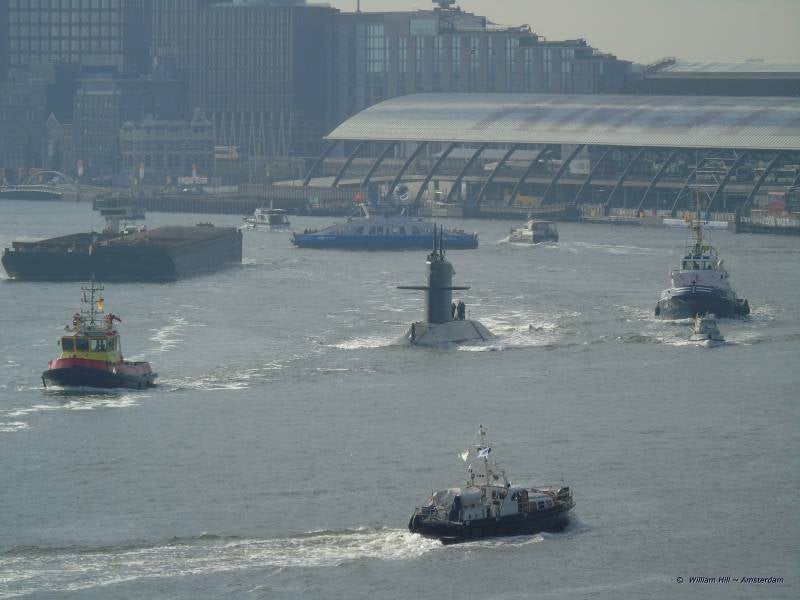 Zr.Ms. Bruinvis, (24.08.15)