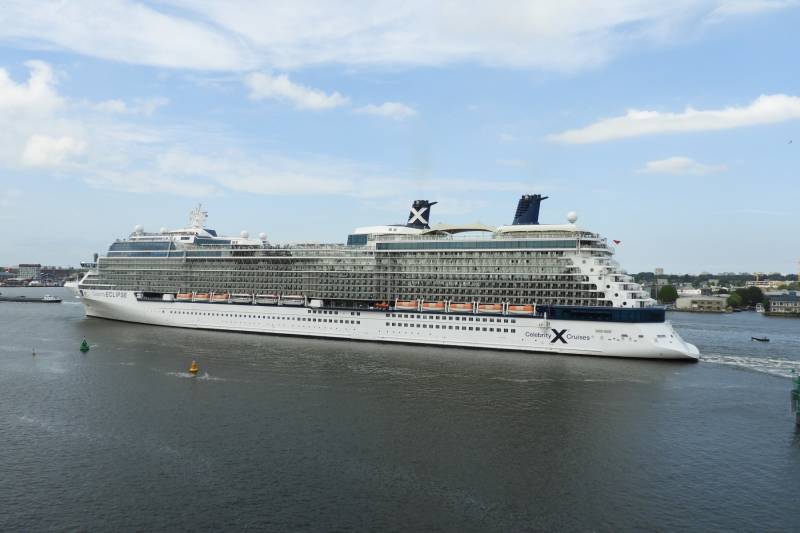 Celebrity Eclipse 