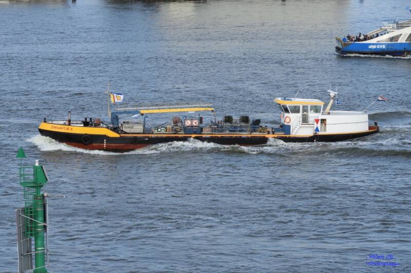 bunkership ZWAANTJE 6