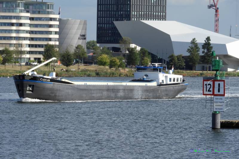 cargo vessel 'Cascade'
