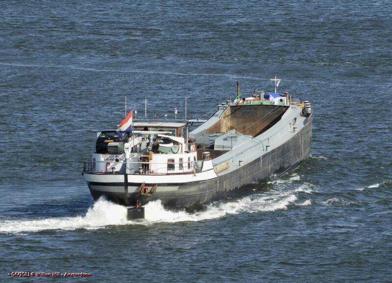 cargo ADRIANA turns and go back