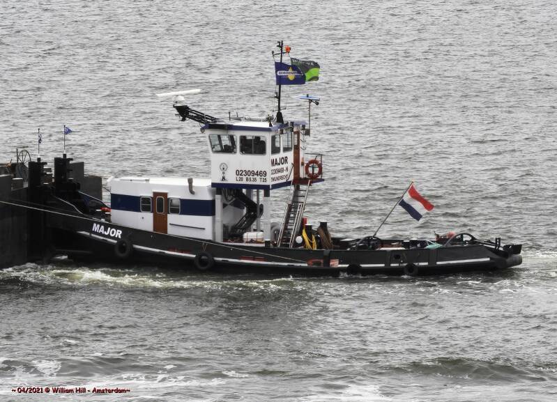 tug MAJOR