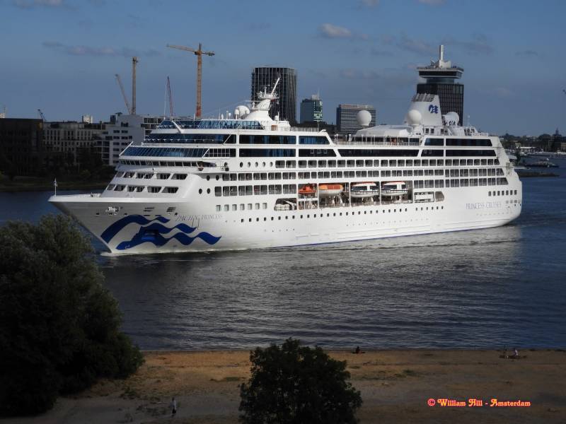 'Pacific Princess' 