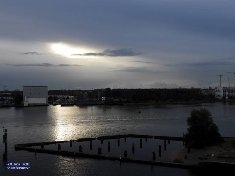 at 7:51, it is getting dark with only a little peek hole for the sunlight