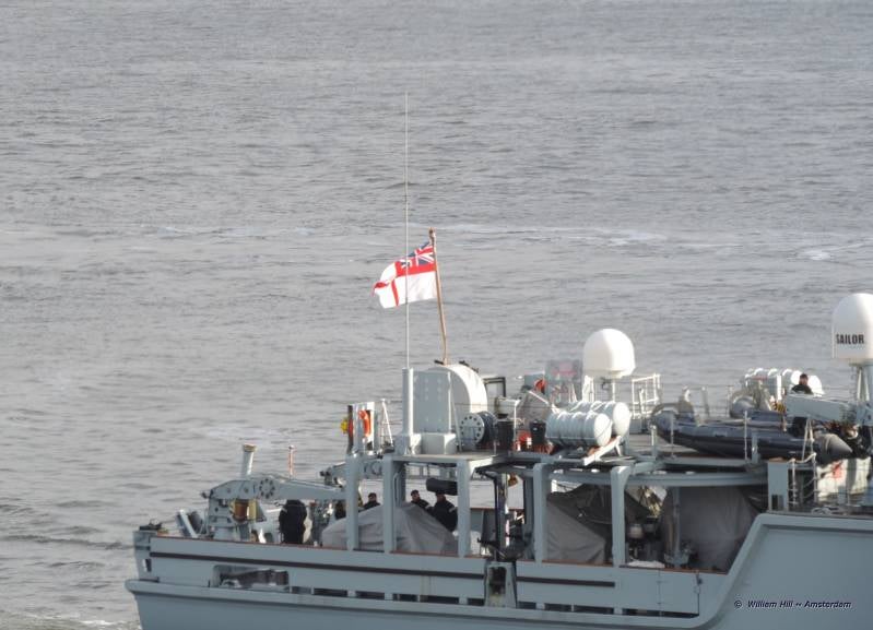 HMS CATTISTOCK  (M31)