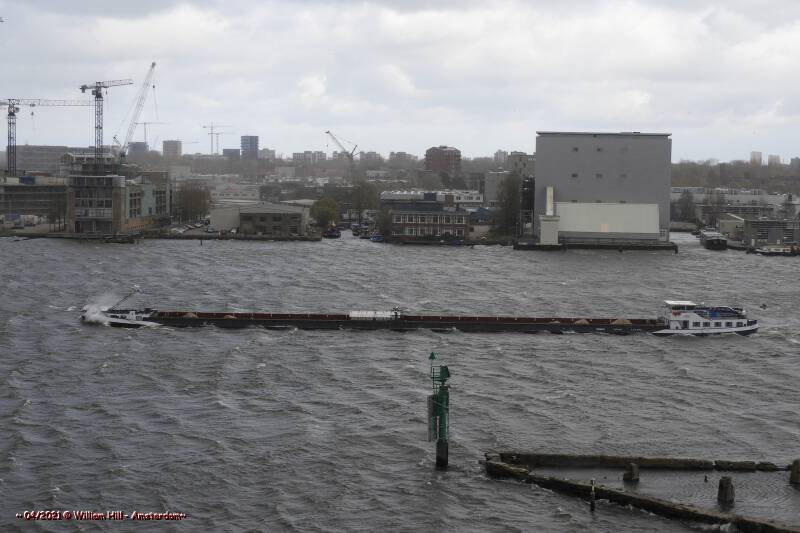 it&#039;s windy and little waves allover the IJ, with cargo FIDUCIE 