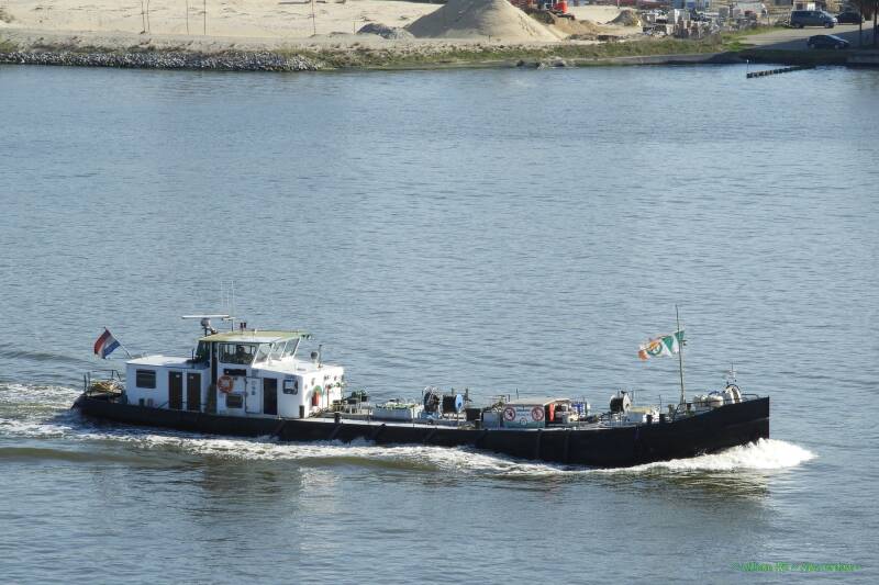 (09) - Bunkership AMAZONE