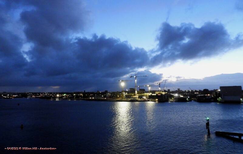 06, 06:23 clouds moving away