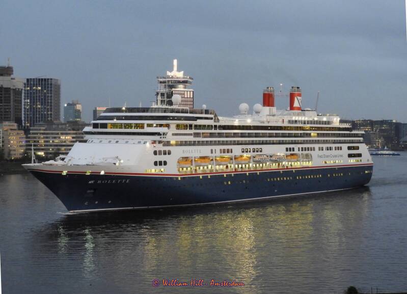 (04)  departing BOLETTE