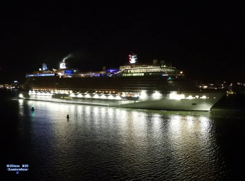 passenger Celebrity Eclipse (318x37m) 