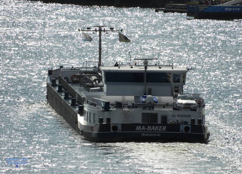inlandtanker 'Ma Baker'