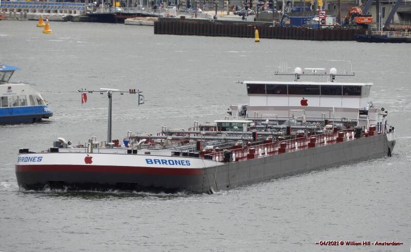 tanker BARONES