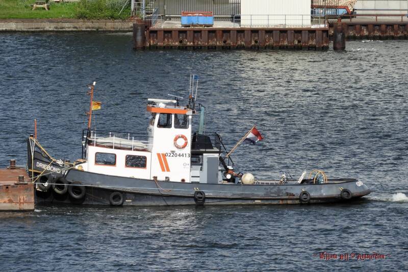  tug DRIEBOND IV