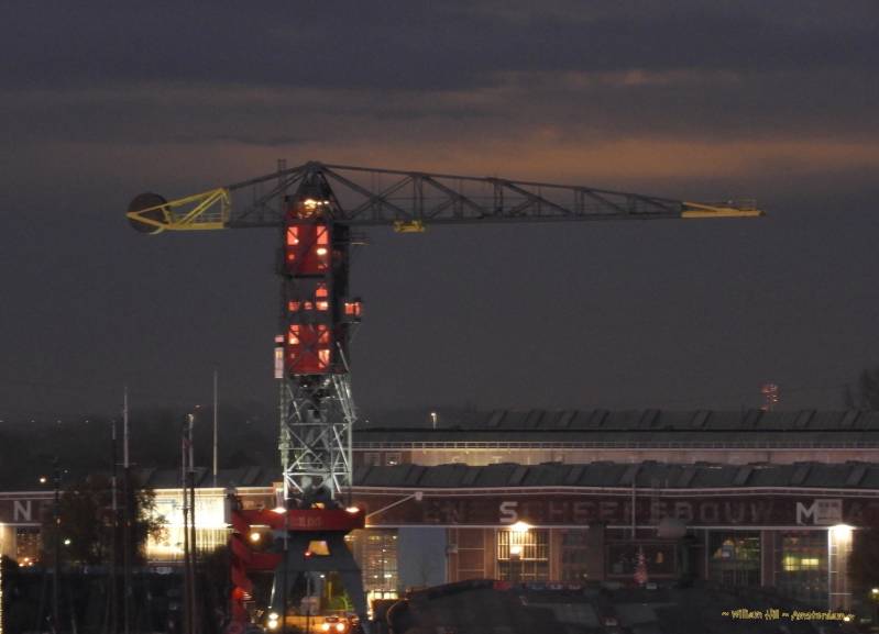 17:15.. reflecting the last sunlight