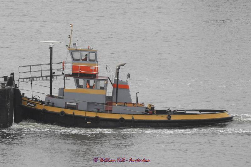 tug ESPERANCE