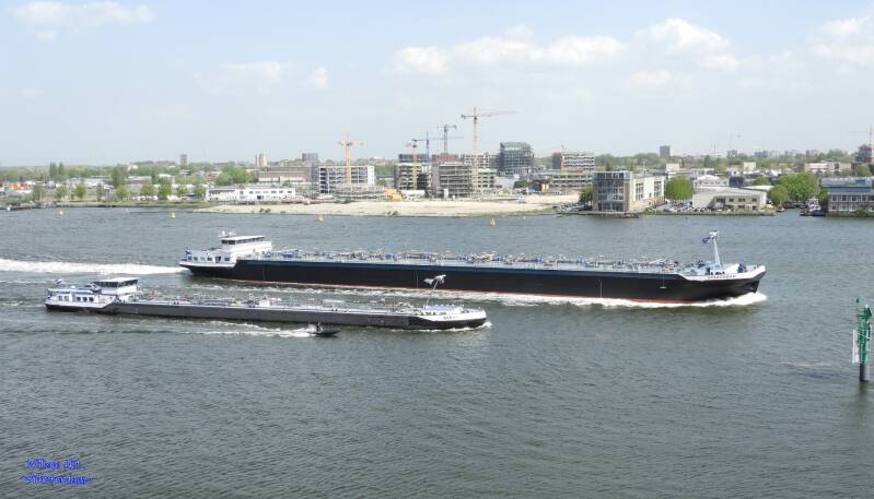 who&#039;s gonna win