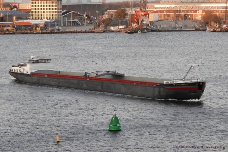 cargo  ORANJE NASSAU
