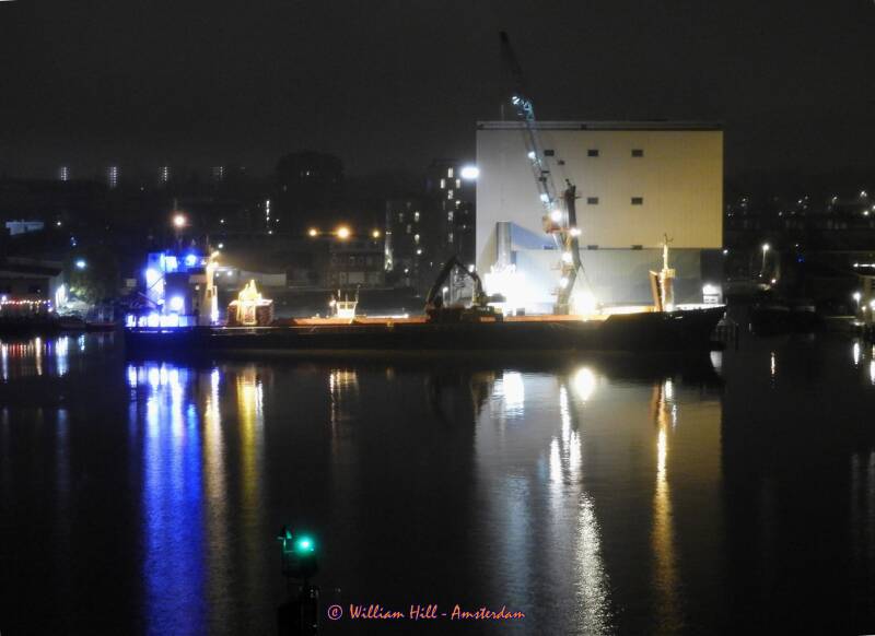 (18) @ 01:20, the unloading just started