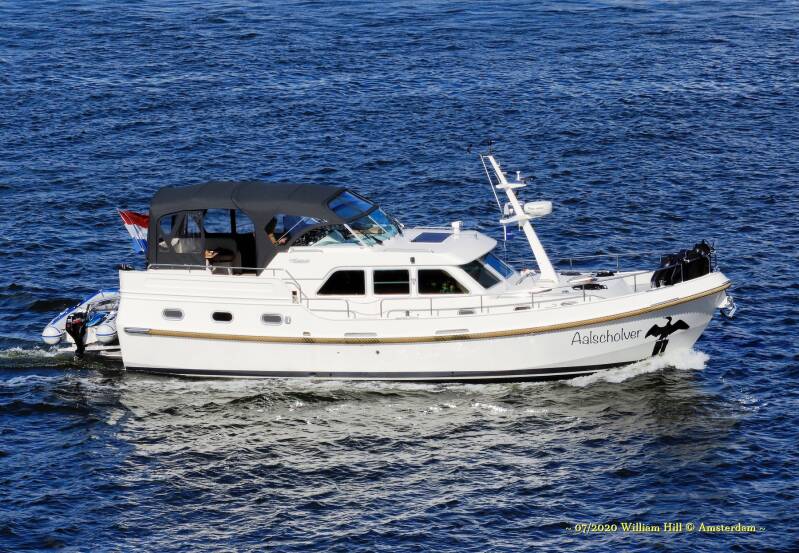 pleasureboat AALSCHOLVER