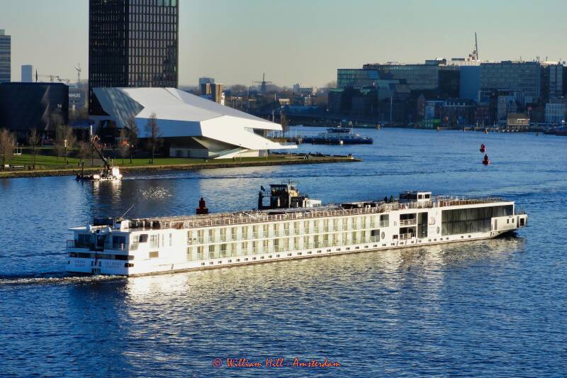 rivercruise VIKING NJORD.jpg