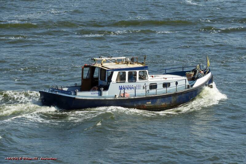 tug MANNA  III