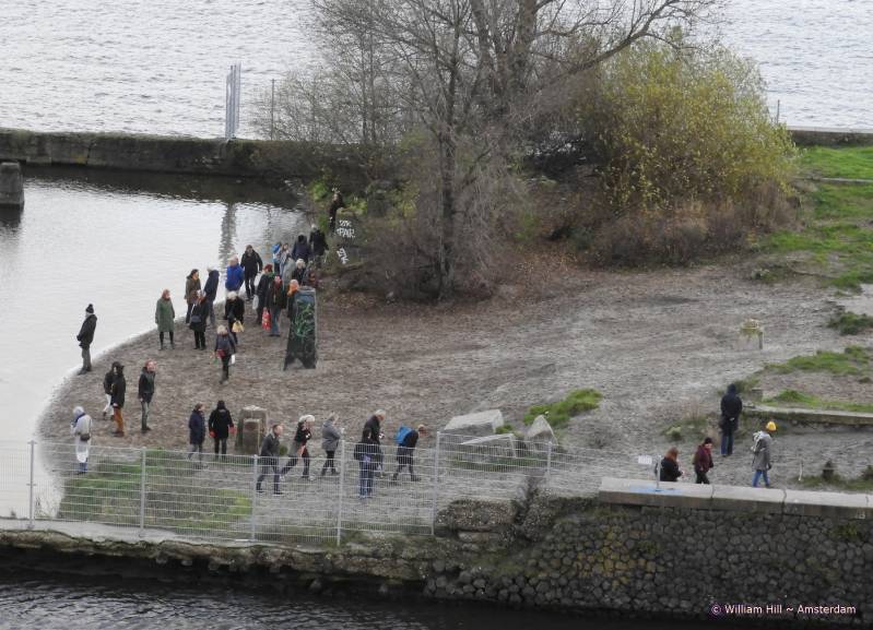 (8)  -   o great ,(eco) tourists