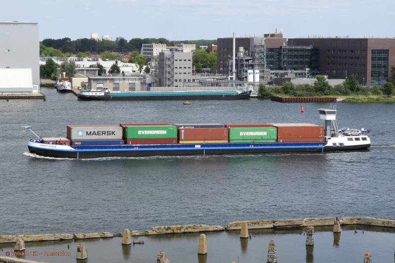 Containercargo SMART BARGE