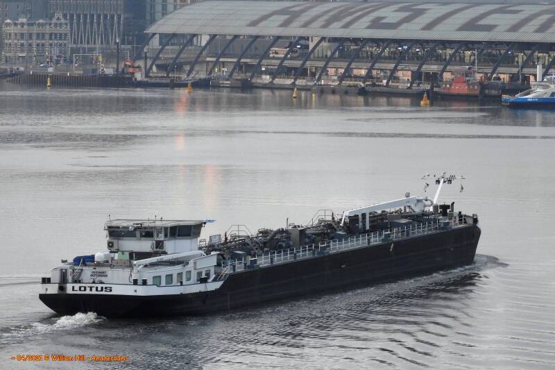 inlandtanker LOTUS