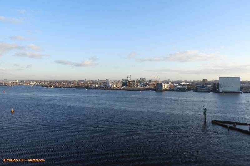 A nice morning at the other side around 10:00