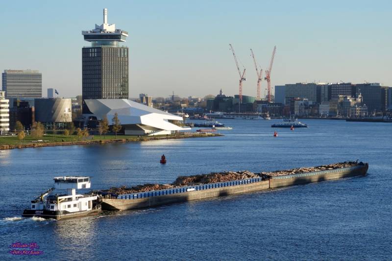 too with half filled barges