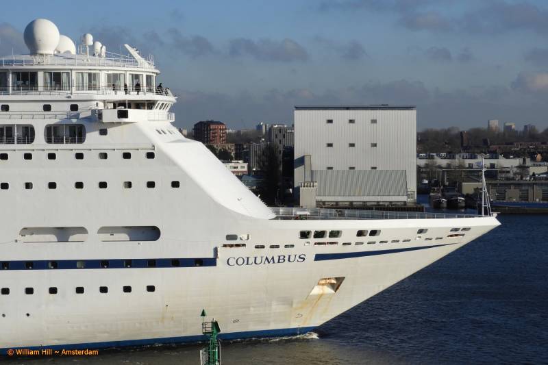 the favourite nosepic