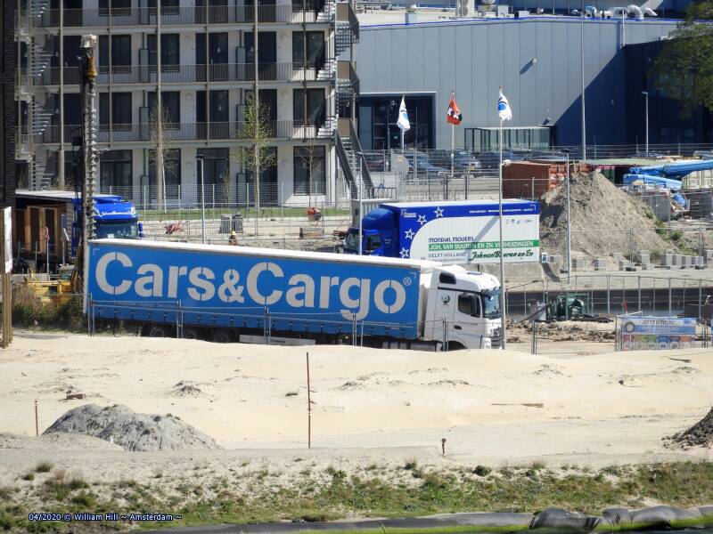 it looks to be a good time for the movers