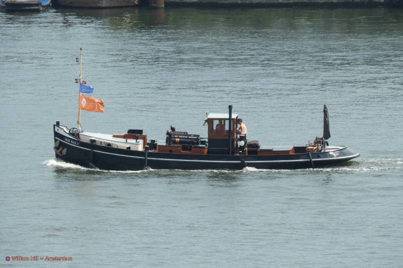 old tug OUDE WAAL 3